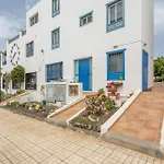 Penthouse Con Jacuzzi * Costa Teguise