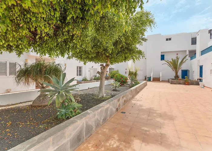 Penthouse Con Jacuzzi * Costa Teguise