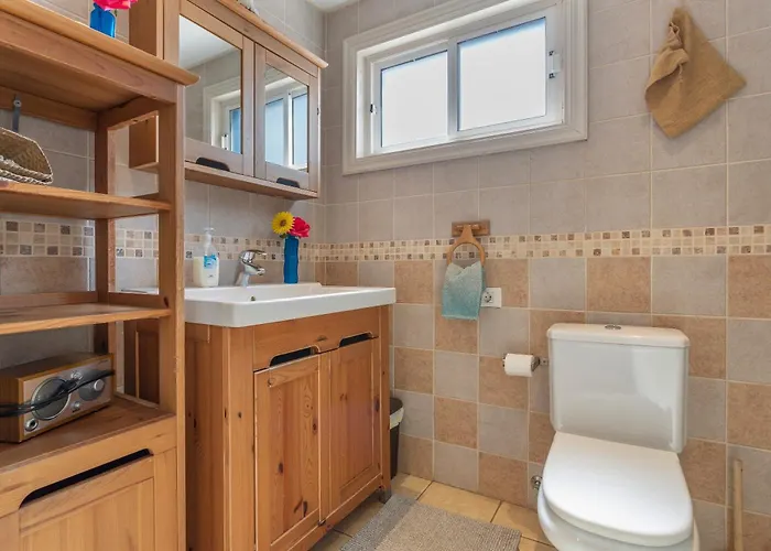 Penthouse Con Jacuzzi Costa Teguise