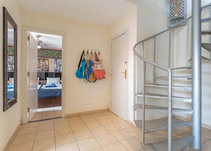 Penthouse Con Jacuzzi Apartman *